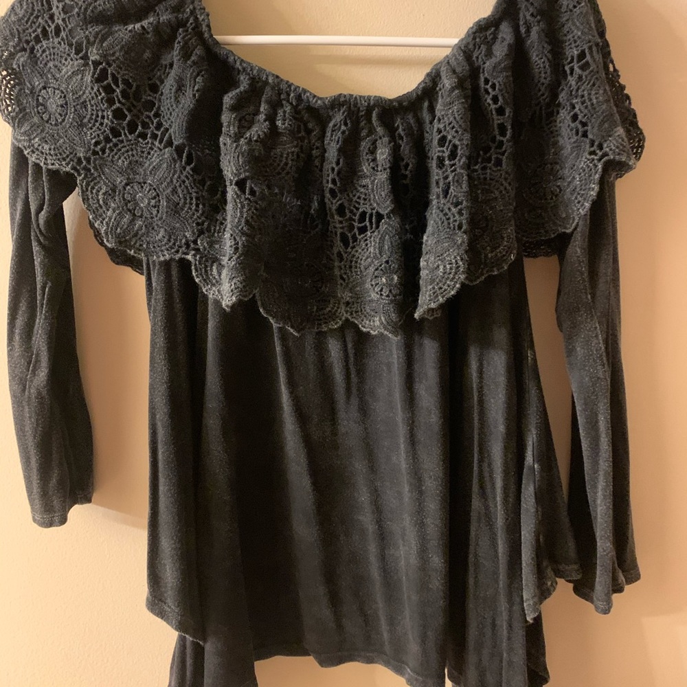 Altar’d State off the shoulder gray shirt